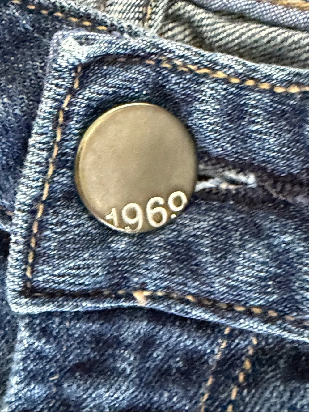 GAP 1969 Sexy Boot 30/10a Medium Tint Cotton Jeans
